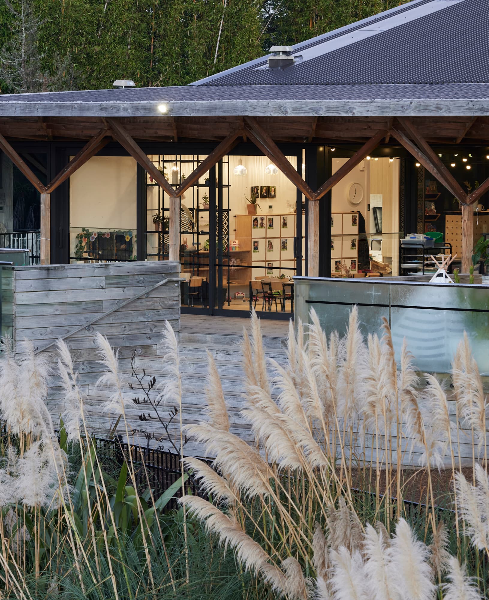 Calm Over Clutter image